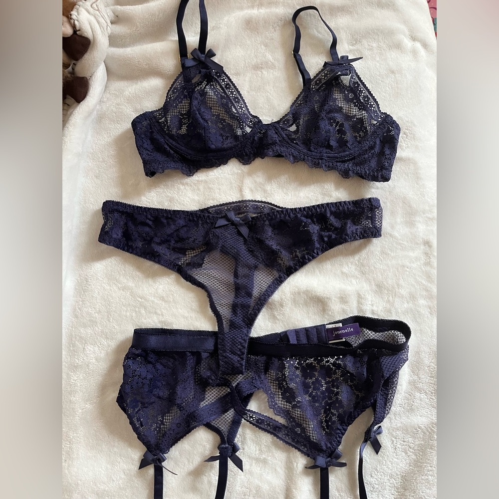 Journelle Lace Navy Garter Belt